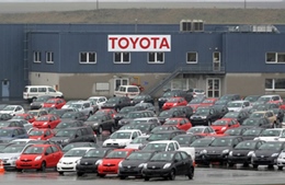 Toyota thu hồi 885.000 xe do lỗi kỹ thuật 